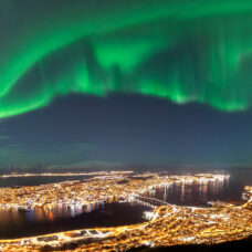Evening Snowshoe Hike on top of Fjellheisen