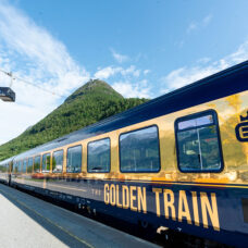 Gondolbillet & the Golden Train: Morgentur